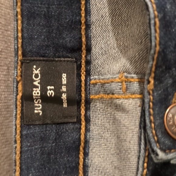 Woman's jeans - Picture 7 of 8